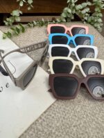 عینک آفتابی FENDI کد۱۸۵۷ - Image 3
